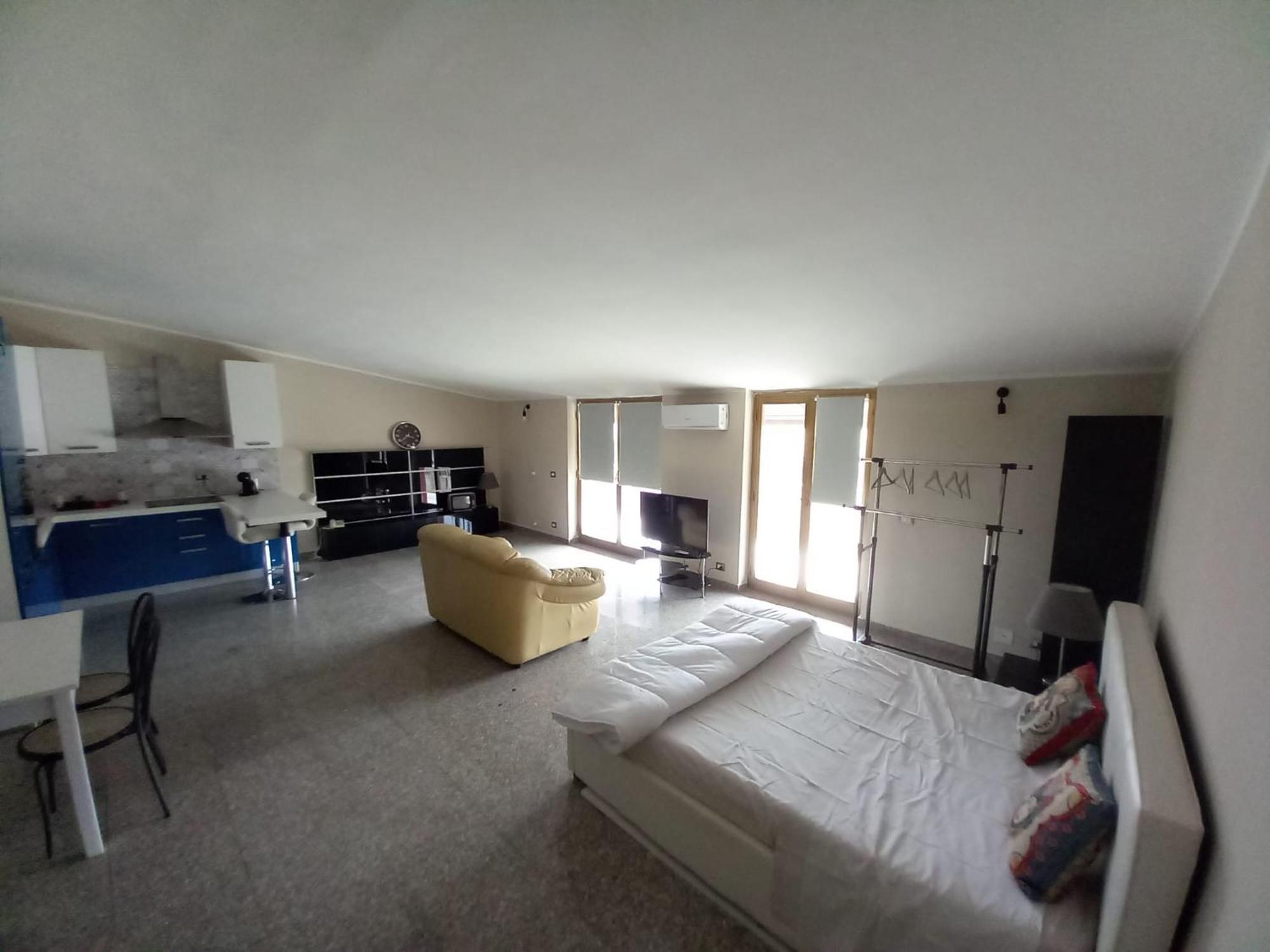 Bluesky Apartment - Third Floor Джардини Наксос Екстериор снимка