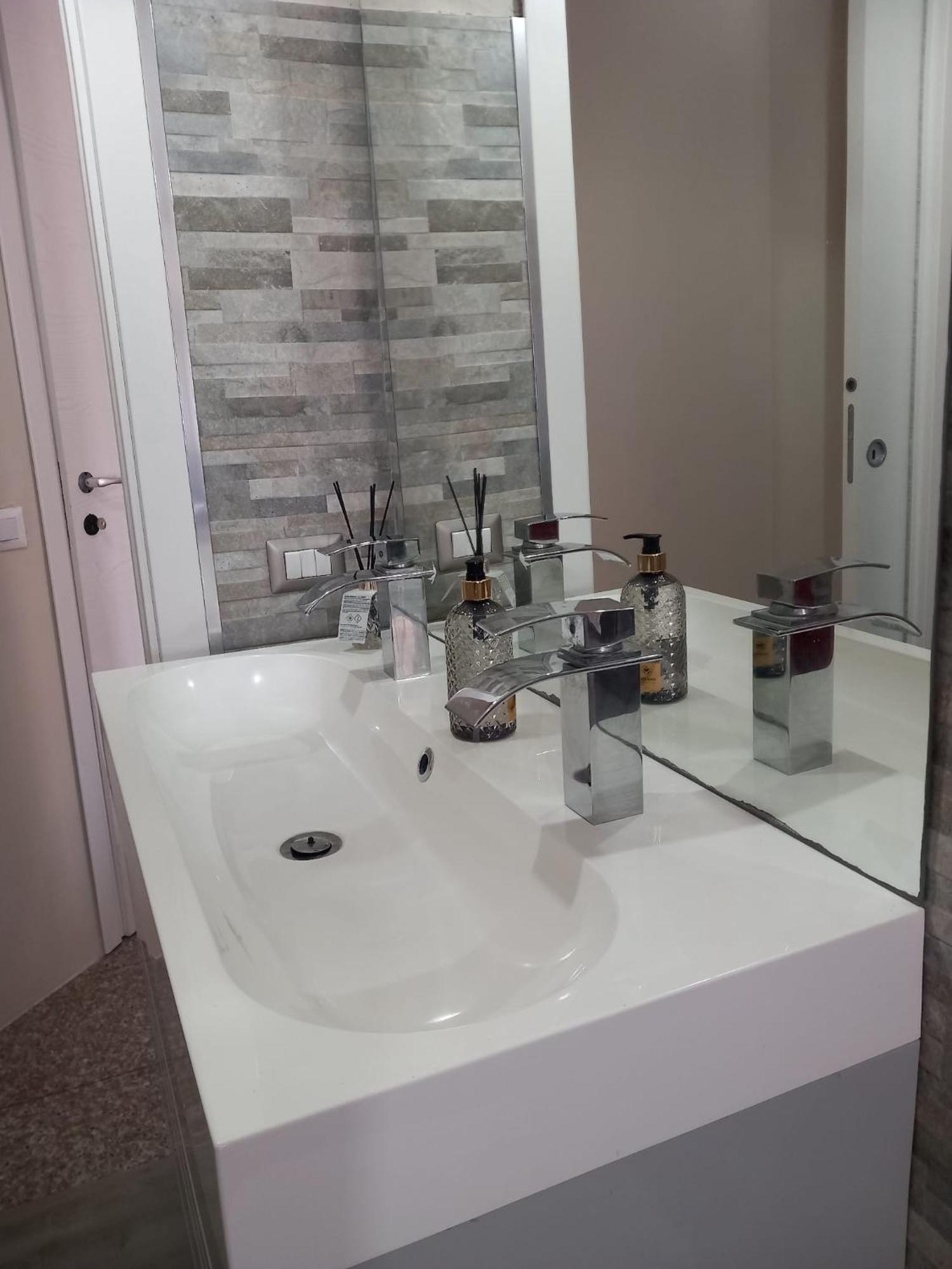 Bluesky Apartment - Third Floor Джардини Наксос Екстериор снимка